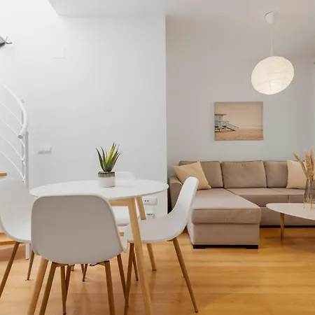 Apartment Unique Floor In Historic Center By Costarentals - Mal04